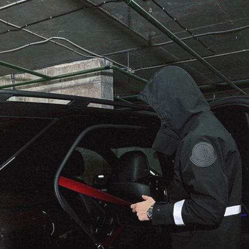 Песня Macan - Giri