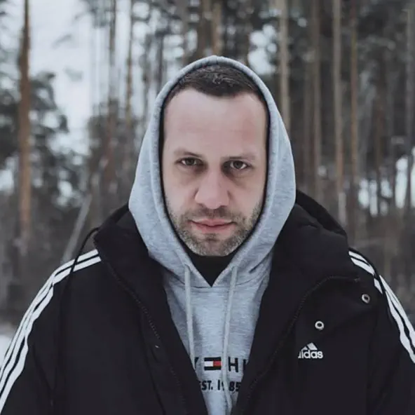 Песня Anton Ageev - Маски