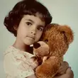 Песня Almary - По Улицам