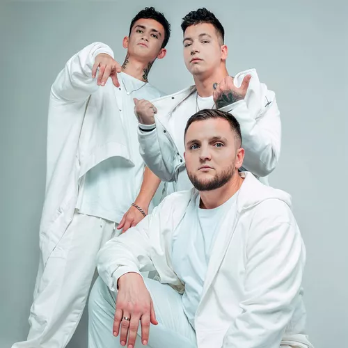 Песня Тайпан - Фонари (feat. Logmarin & Hydy)