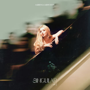 Песня Sabrina Carpenter - Paris